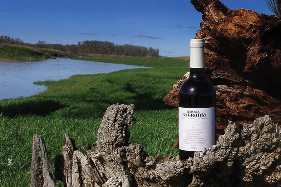 Dehesa-La-Granja-Beauty-Shot