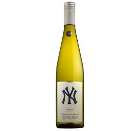 MLB Club Series - New York Yankees - Finger Lakes-Dry Riesling bottle