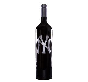 MLB Club Series - New York Yankees - Etched Bottle Red Blend label